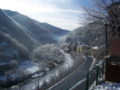  Image name: molino capodanno  2009 303 (205).jpg 
 width: 400 pixel 
 height: 301 pixel 
 Size: 104204 bytes 
 Click to enlarge 